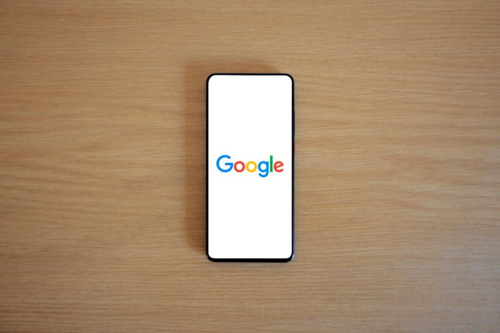 Google Trends : trouver des sujets qui montent et créer des contenus performants